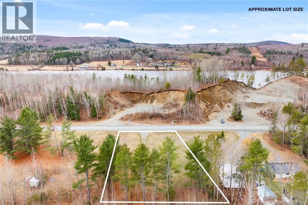 1832 Route 105, Southampton, New Brunswick  E6G 1M6 - Photo 3 - NB135221