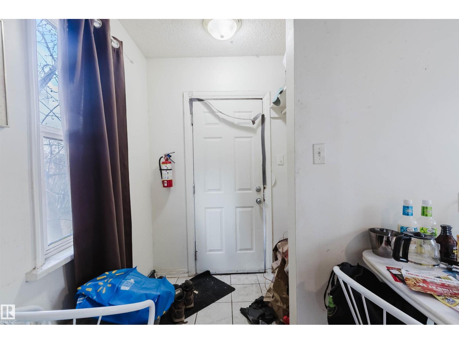 12223 127 St Nw, Edmonton, Alberta  T5L 0Z7 - Photo 3 - E4485559