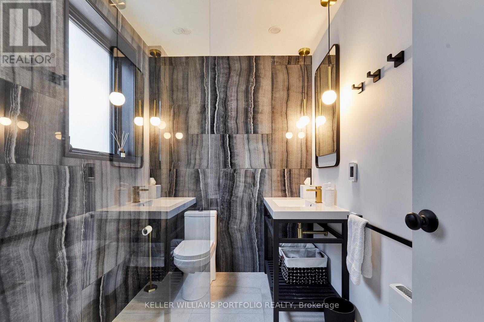 43 Mcfarland Avenue, Toronto, Ontario  M6H 3M9 - Photo 15 - W13076810