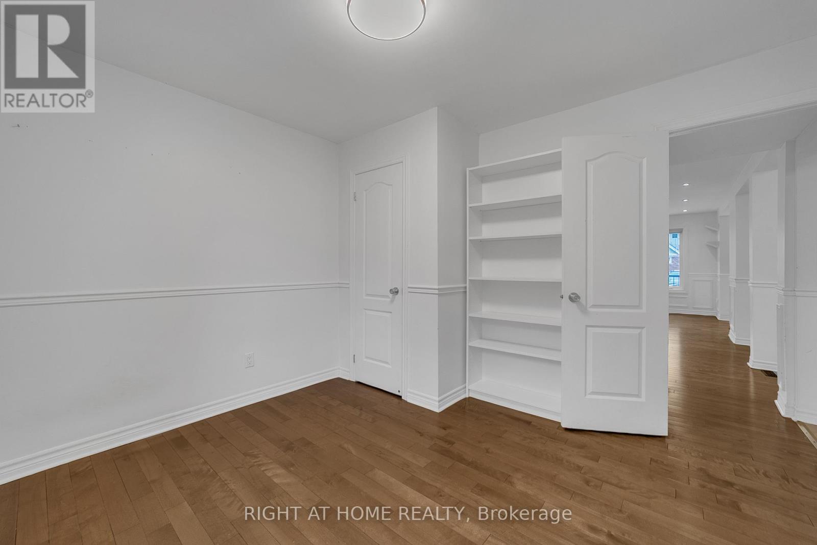 41 Monarchdale Avenue, Toronto, Ontario  M6M 2S6 - Photo 28 - W13076826