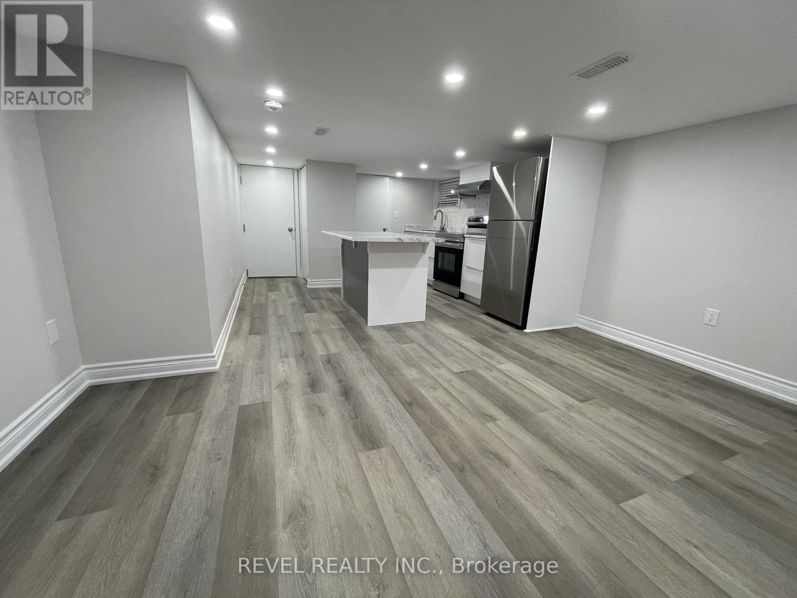 Lower - 520 Cochrane Road, Hamilton, Ontario  L8K 3H5 - Photo 4 - X13076832