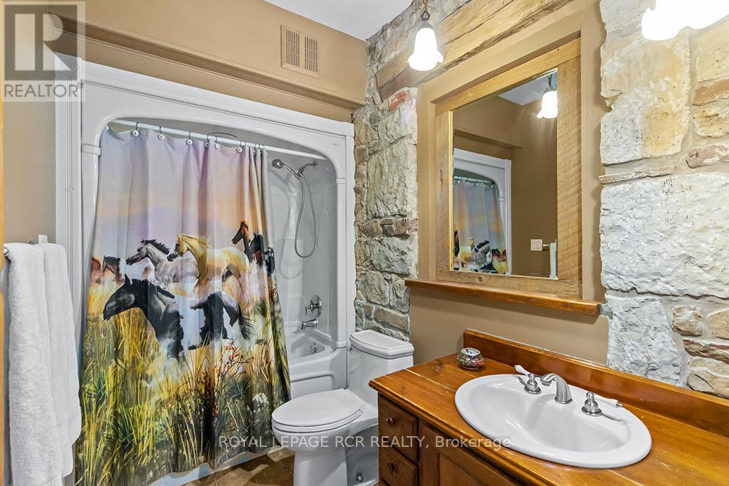 6122 Ninth Line, Erin, Ontario  N0B 1Z0 - Photo 21 - X13076834