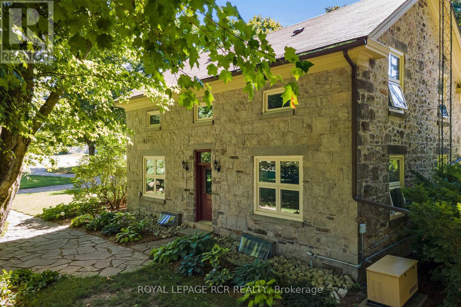 6122 Ninth Line, Erin, Ontario  N0B 1Z0 - Photo 5 - X13076834