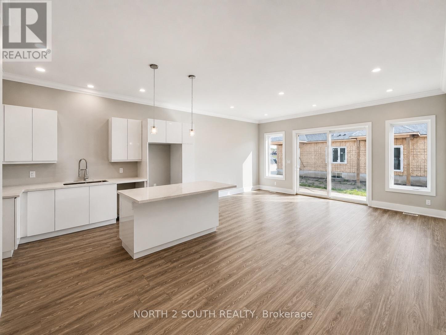 1064 Hansler Road, Welland, Ontario  L3C 7M5 - Photo 5 - X13076924