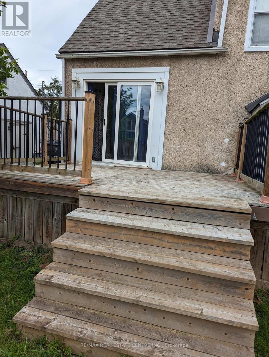 Main And Upper - 298 Wallace Avenue S, Welland, Ontario  L3B 1R9 - Photo 19 - X12812028
