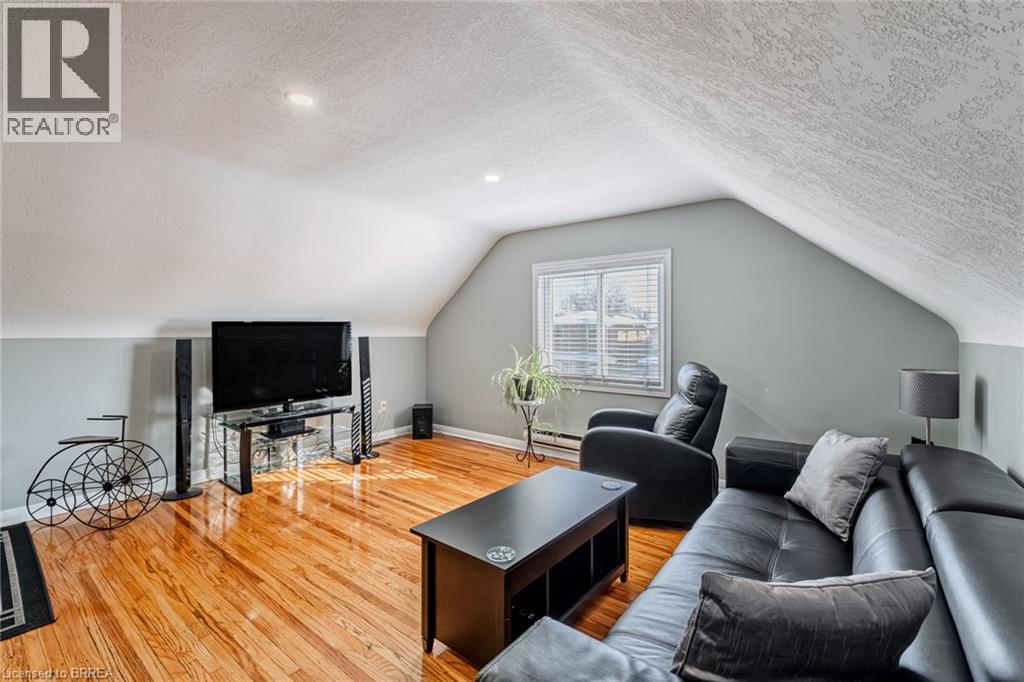 42 East 31st Street, Hamilton, Ontario  L8V 3N7 - Photo 38 - 40817665