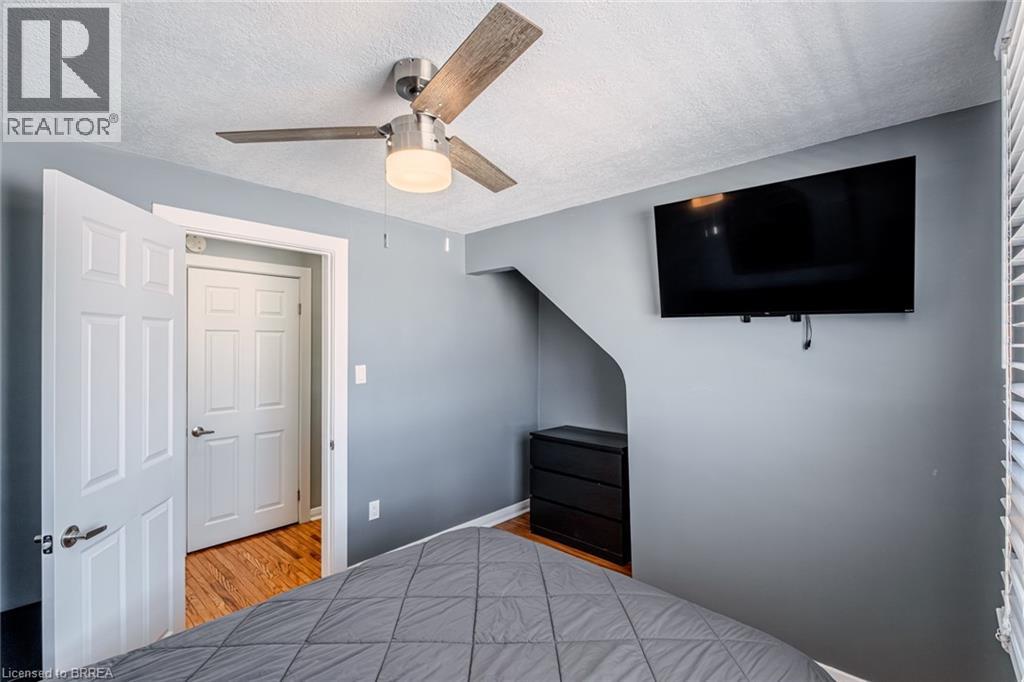 42 East 31st Street, Hamilton, Ontario  L8V 3N7 - Photo 34 - 40817665