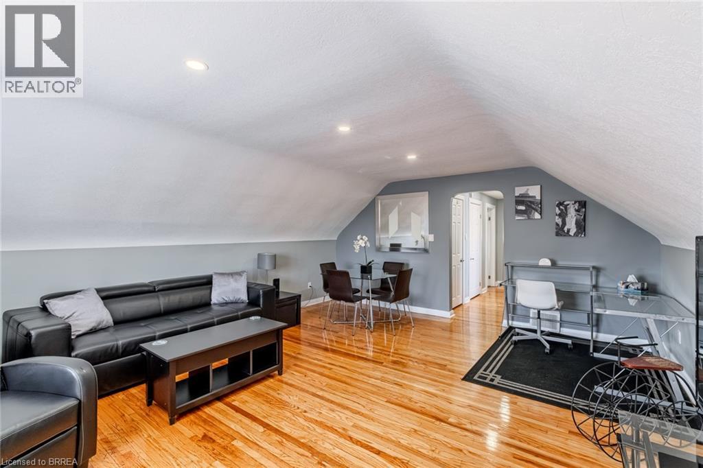 42 East 31st Street, Hamilton, Ontario  L8V 3N7 - Photo 37 - 40817665