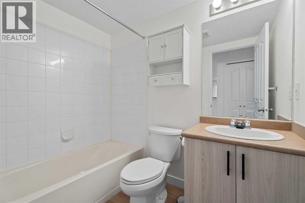 3325, 10 Prestwick Bay Se, Calgary, Alberta  T2Z 0B3 - Photo 24 - A2296315