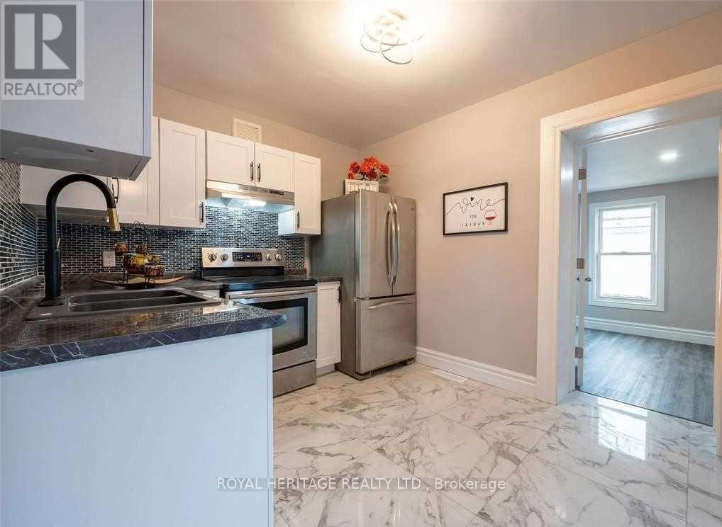 1165 Elm Avenue, Windsor, Ontario  N9A 5J1 - Photo 13 - X13077058