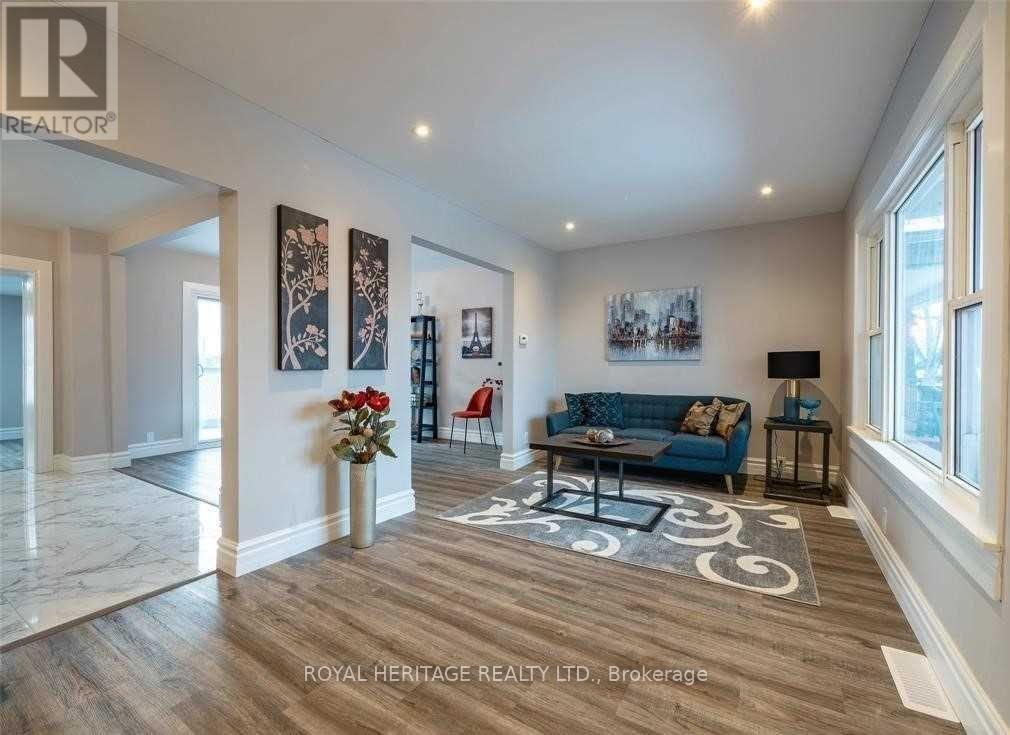 1165 Elm Avenue, Windsor, Ontario  N9A 5J1 - Photo 2 - X13077058