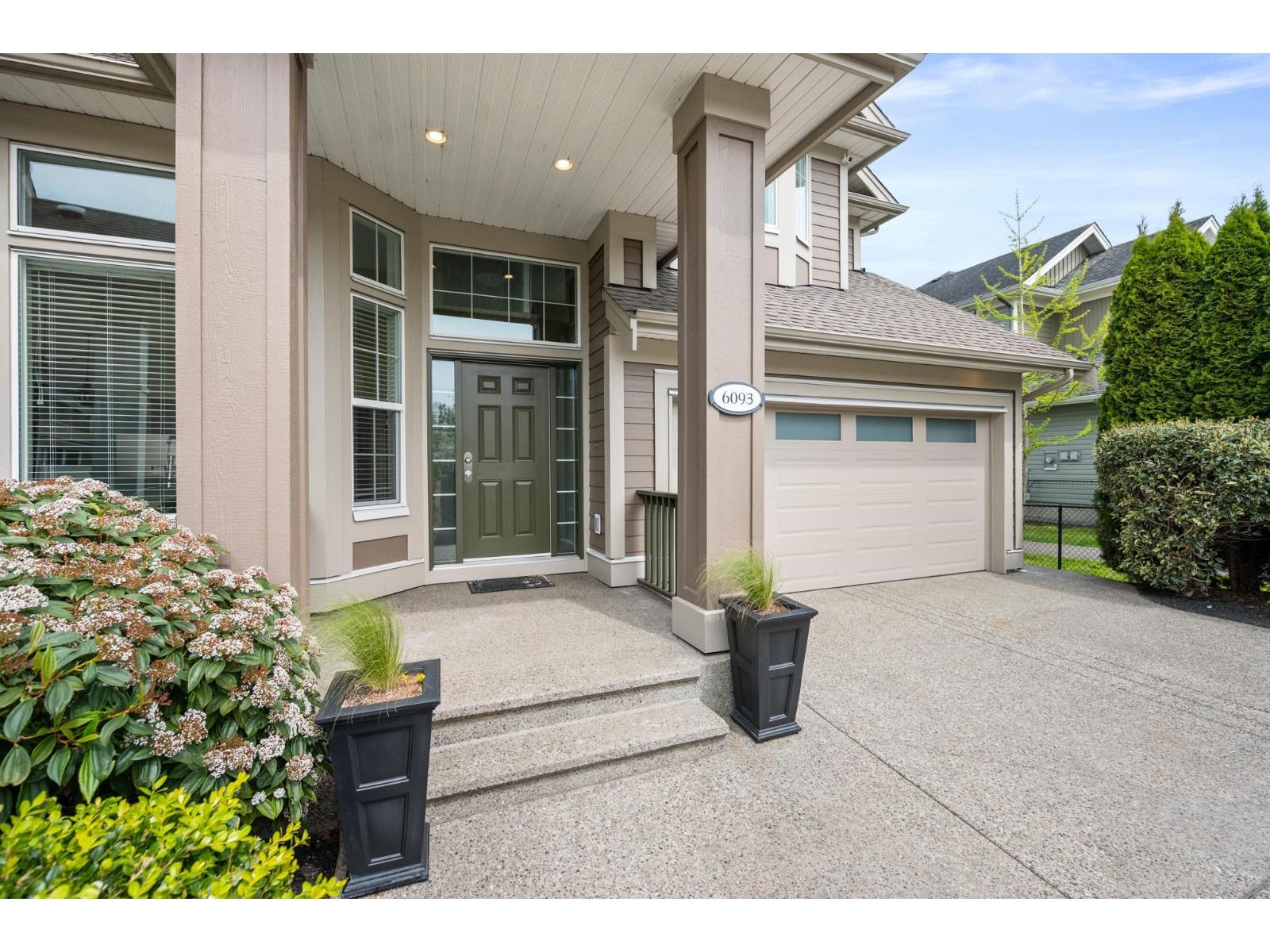 6093 163a Street, Surrey, British Columbia  V3S 2H7 - Photo 2 - R3117849