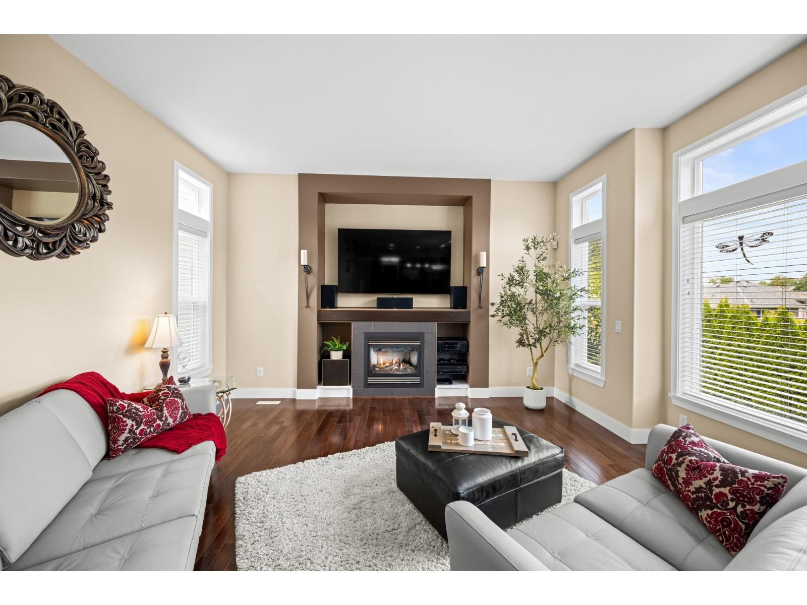 6093 163a Street, Surrey, British Columbia  V3S 2H7 - Photo 5 - R3117849