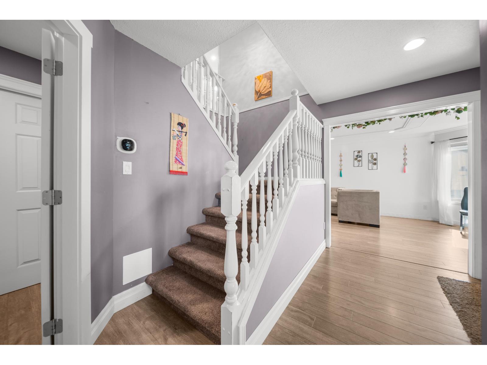 32507 Qualicum Place, Abbotsford, British Columbia  V2T 5A6 - Photo 4 - R3117864