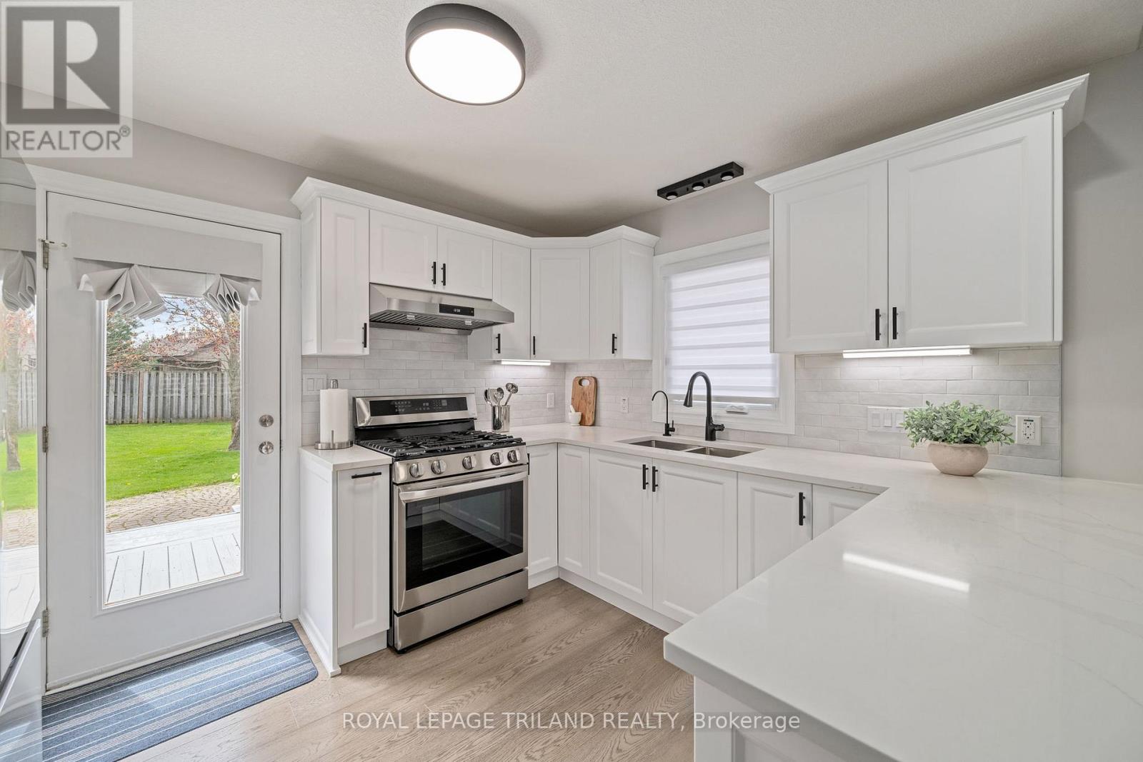 77 Shaw Boulevard, Central Elgin, Ontario  N5P 4N8 - Photo 13 - X13077010
