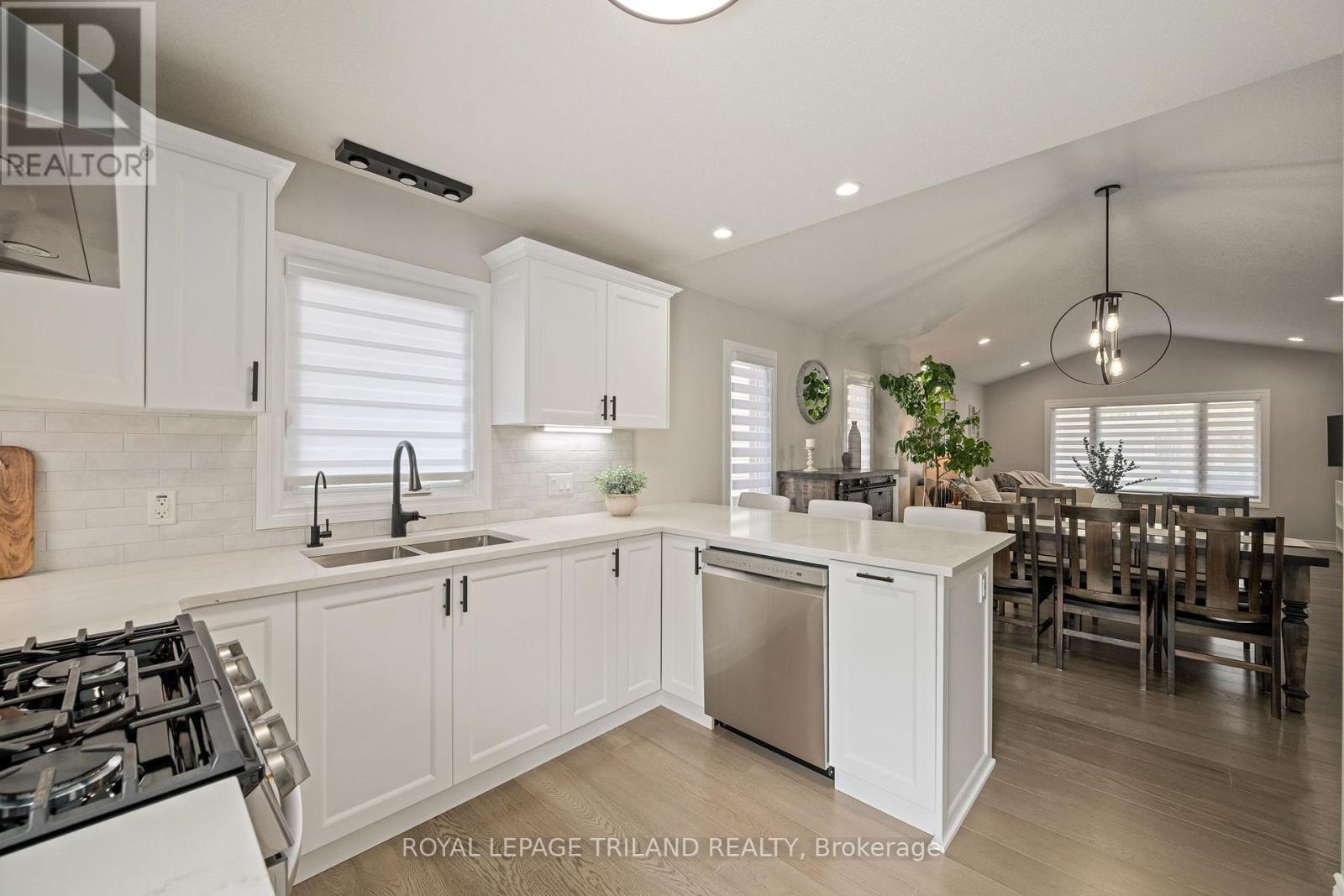 77 Shaw Boulevard, Central Elgin, Ontario  N5P 4N8 - Photo 15 - X13077010