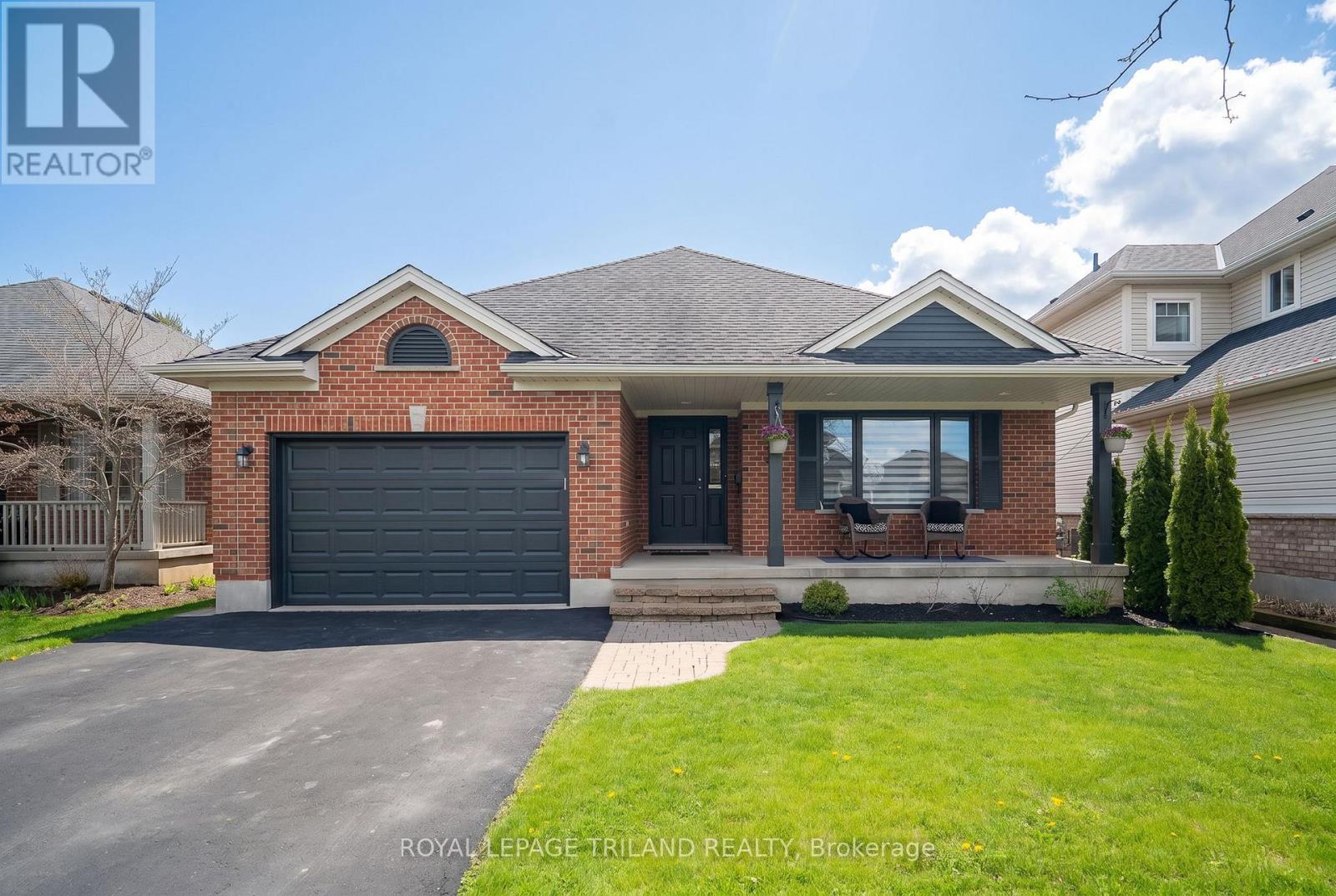 77 Shaw Boulevard, Central Elgin, Ontario  N5P 4N8 - Photo 2 - X13077010