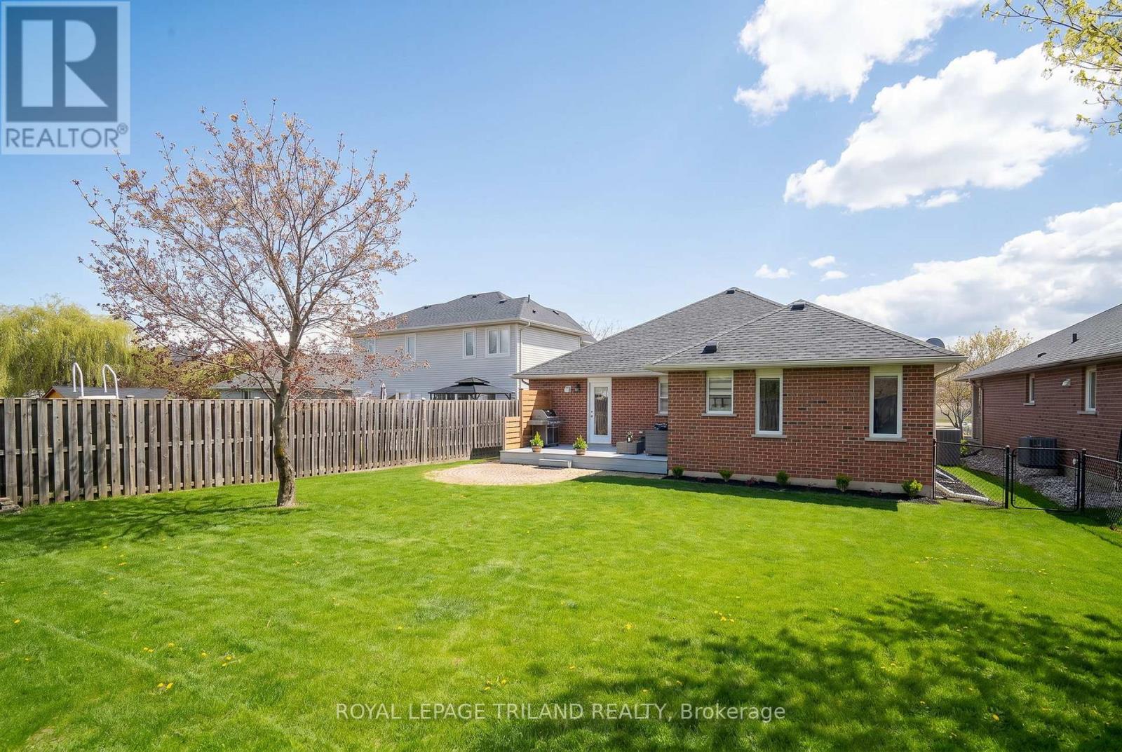 77 Shaw Boulevard, Central Elgin, Ontario  N5P 4N8 - Photo 34 - X13077010