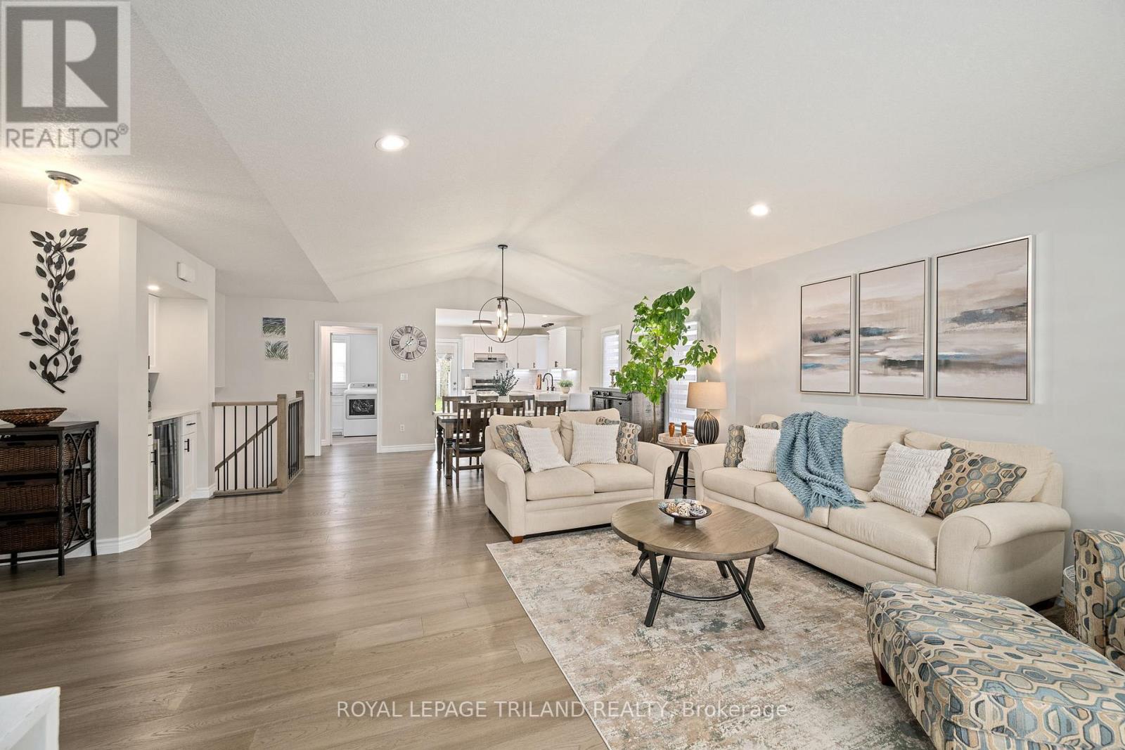 77 Shaw Boulevard, Central Elgin, Ontario  N5P 4N8 - Photo 6 - X13077010
