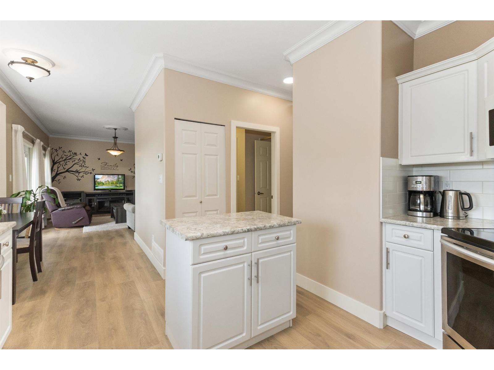 3297 Mckinley Drive, Abbotsford, British Columbia  V2S 8M8 - Photo 4 - R3117749