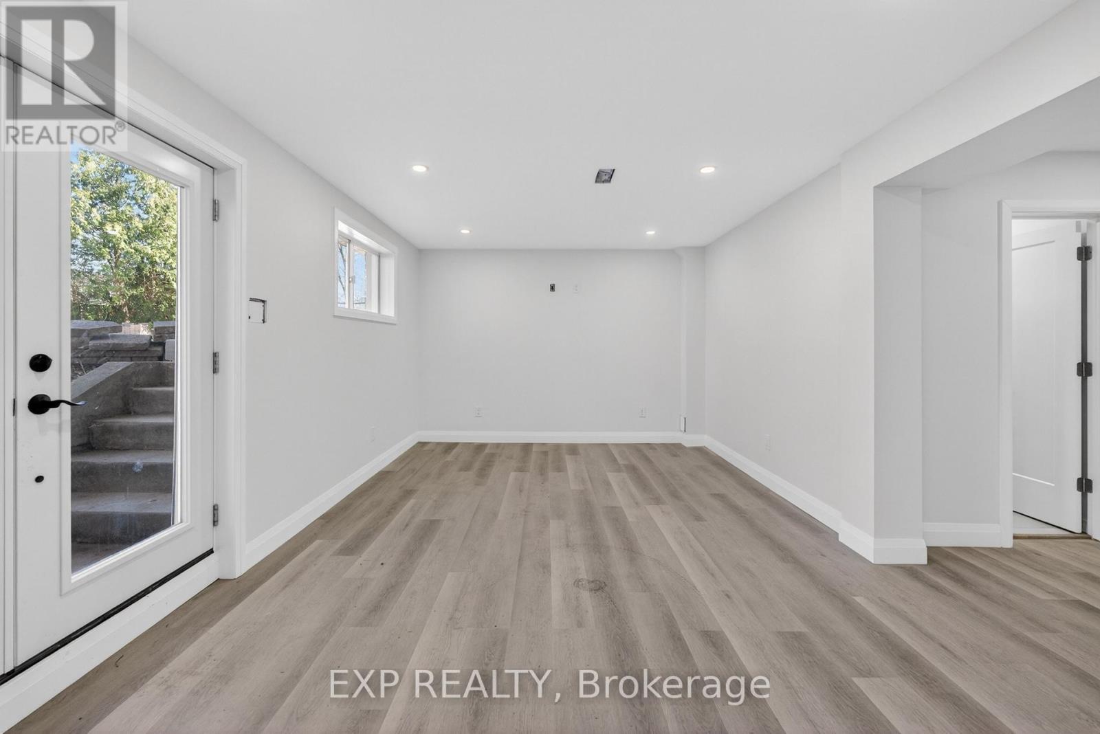 Lower - 2580 Noella Court, Niagara Falls, Ontario  L2J 3G9 - Photo 10 - X13076972