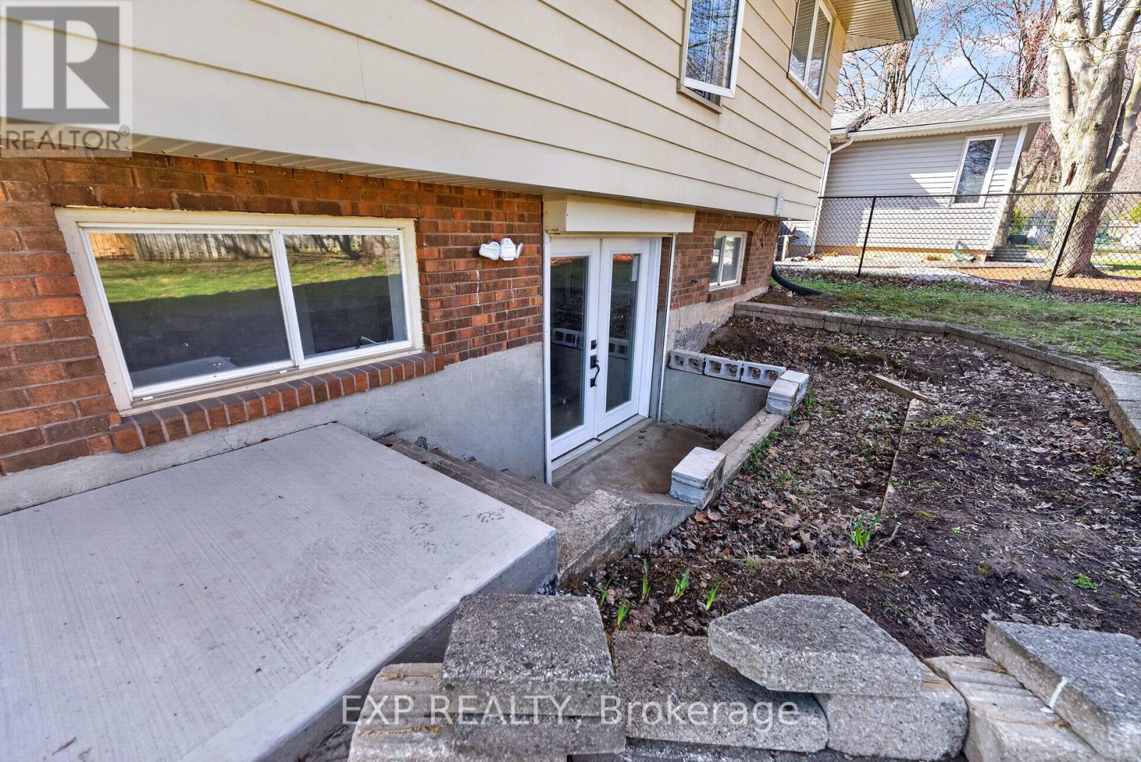 Lower - 2580 Noella Court, Niagara Falls, Ontario  L2J 3G9 - Photo 24 - X13076972