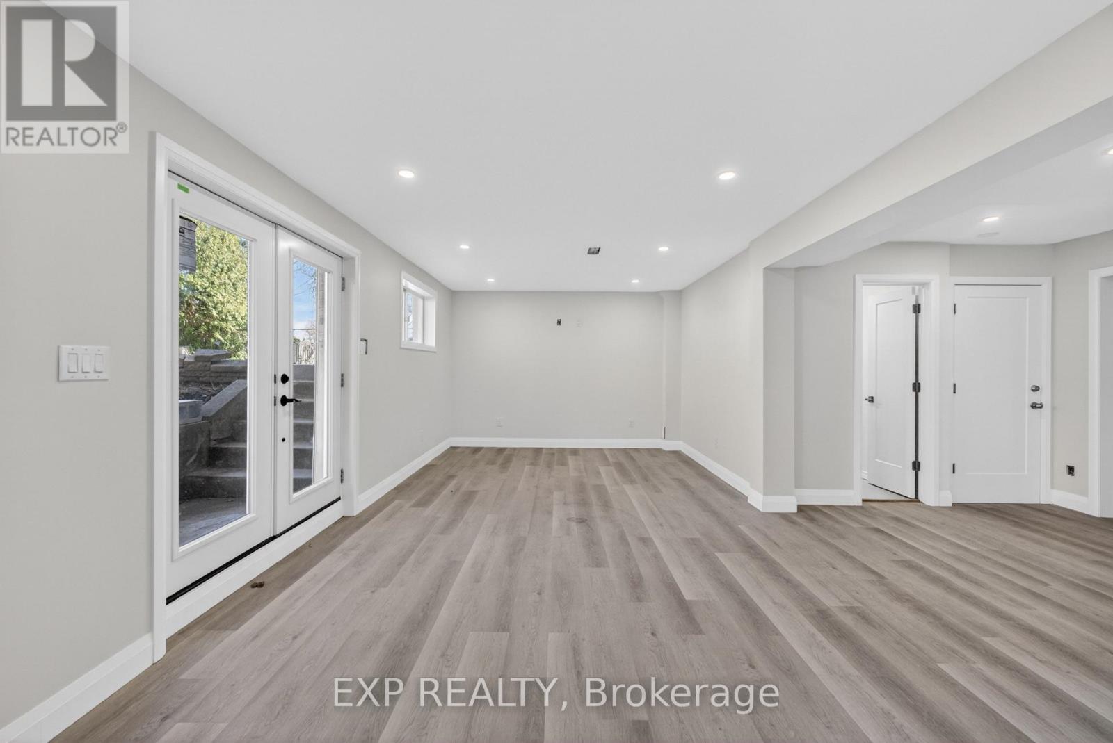 Lower - 2580 Noella Court, Niagara Falls, Ontario  L2J 3G9 - Photo 4 - X13076972