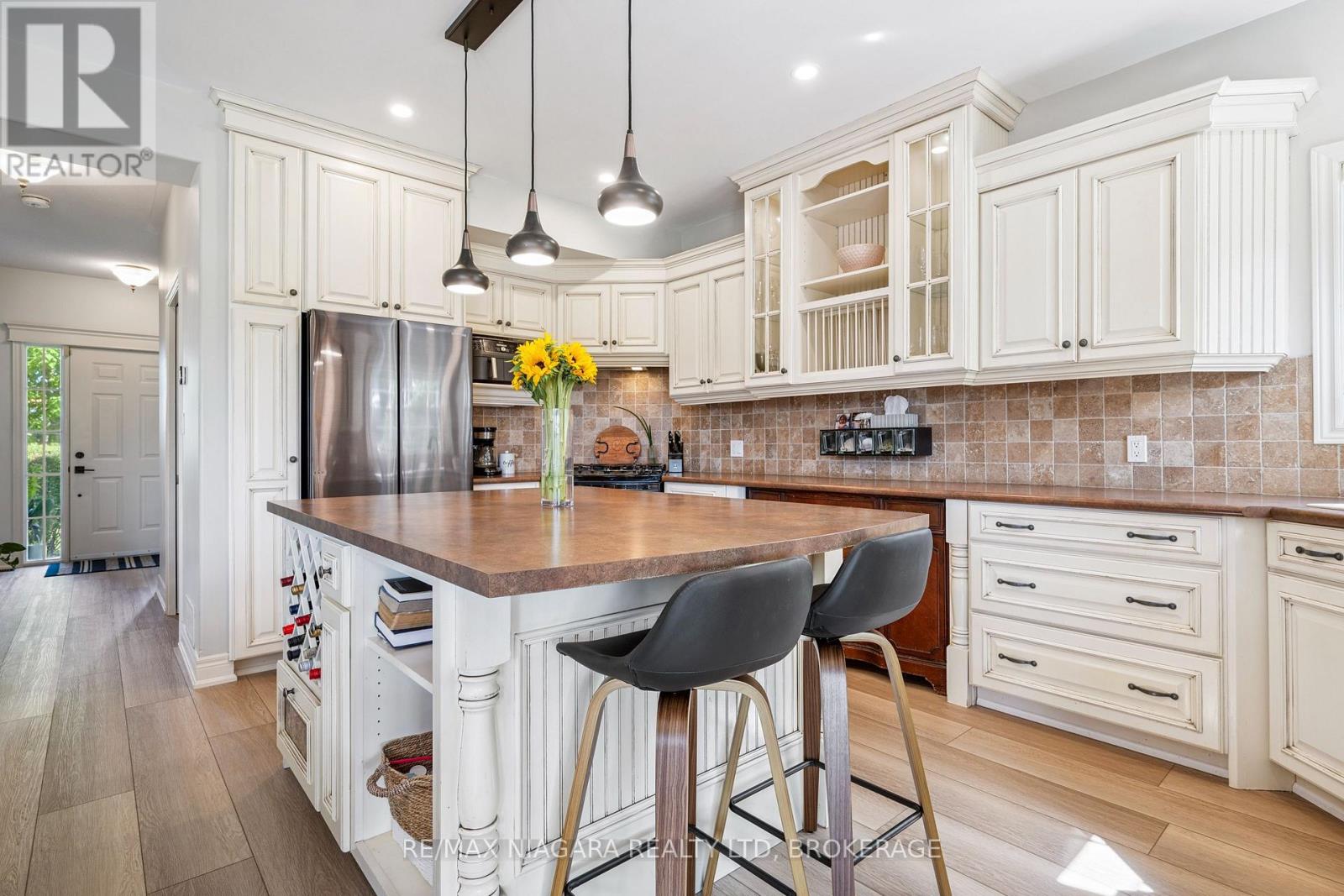 2231 Seventh Street, St. Catharines, Ontario  L2R 6P7 - Photo 20 - X12847496