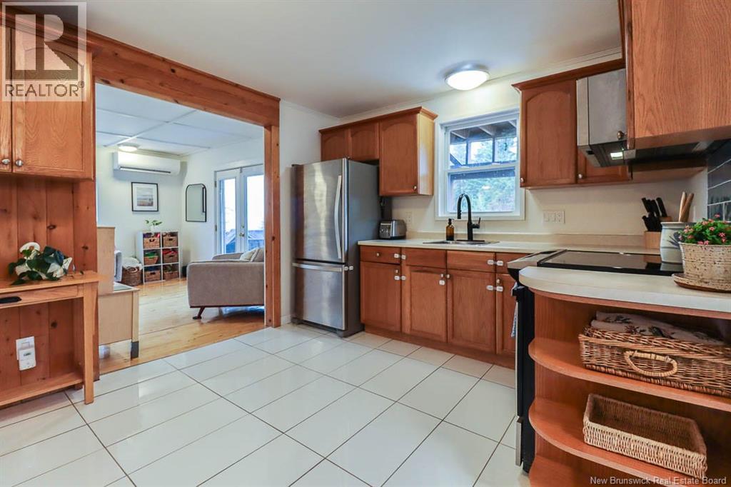 1910 Sandy Point Road, Saint John, New Brunswick  E2K 5E9 - Photo 15 - NB138490