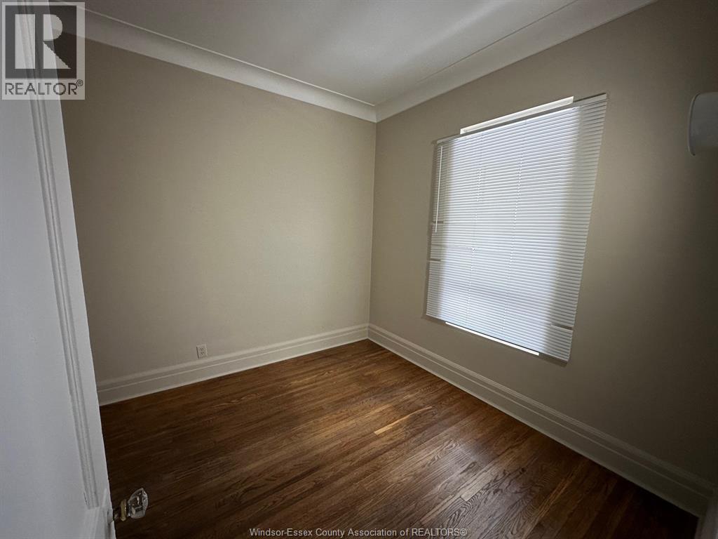 953 Gladstone, Windsor, Ontario  N9A 2R5 - Photo 12 - 26002555