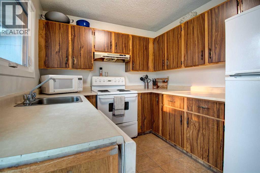 95 Falton Way Ne, Calgary, Alberta  T3J 1J5 - Photo 11 - A2281278