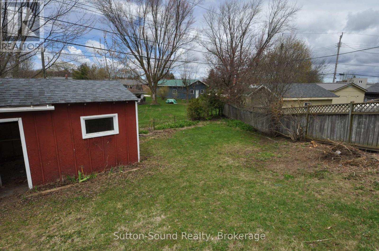 996 15th B Street E, Owen Sound, Ontario  N4K 1Y4 - Photo 3 - X13076958