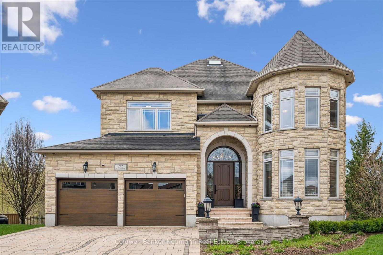 51 COX COURT, Guelph, Ontario