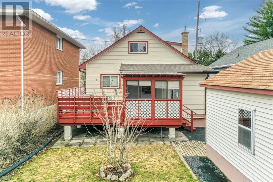 486 St Raphael Street, Sudbury, Ontario  P3B 1M4 - Photo 3 - 2127453