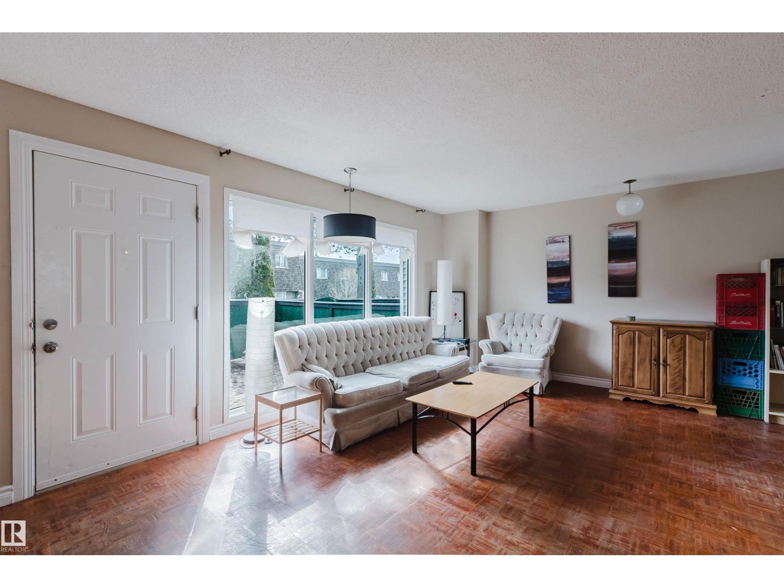 218 Village On The Gr NW, Edmonton, Alberta  T5A 1H2 - Photo 11 - E4485560