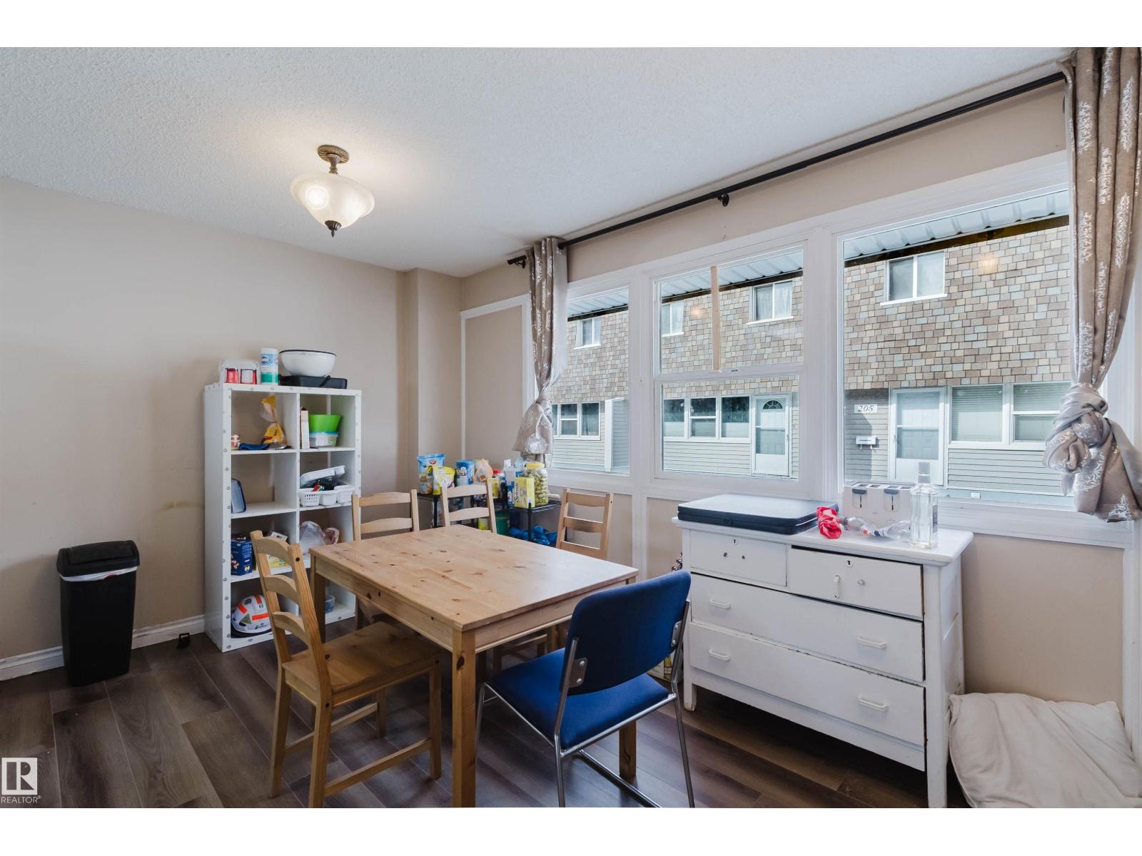 218 Village On The Gr NW, Edmonton, Alberta  T5A 1H2 - Photo 4 - E4485560