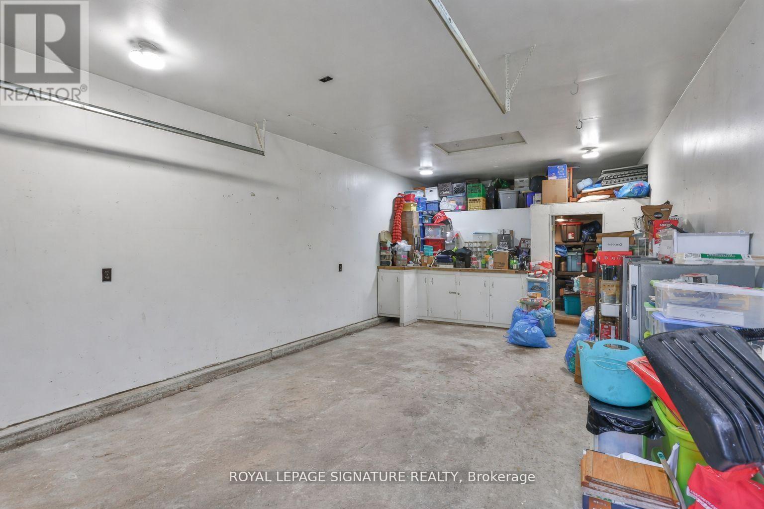 8 Wolcott Avenue, Toronto, Ontario  M1L 4K1 - Photo 27 - E13077040