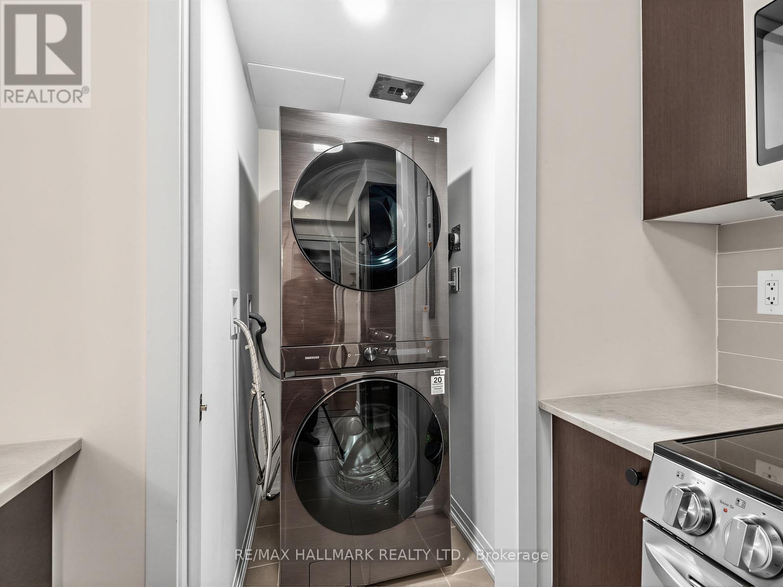 202 - 741 Sheppard Avenue W, Toronto, Ontario  M3H 0C9 - Photo 10 - C13077070