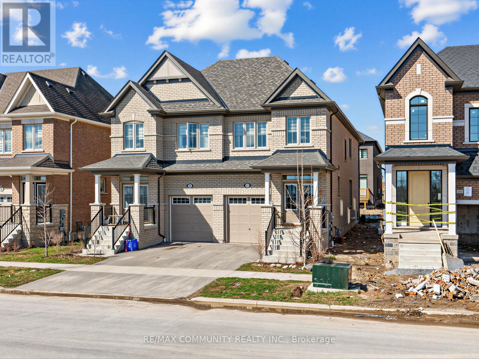 62 LITTLEWOOD DRIVE, Whitby, Ontario