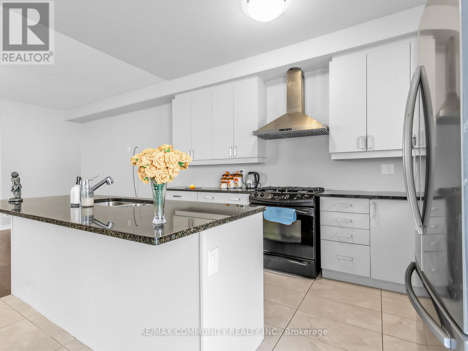 62 Littlewood Drive, Whitby, Ontario  L1P 0H4 - Photo 16 - E13047646
