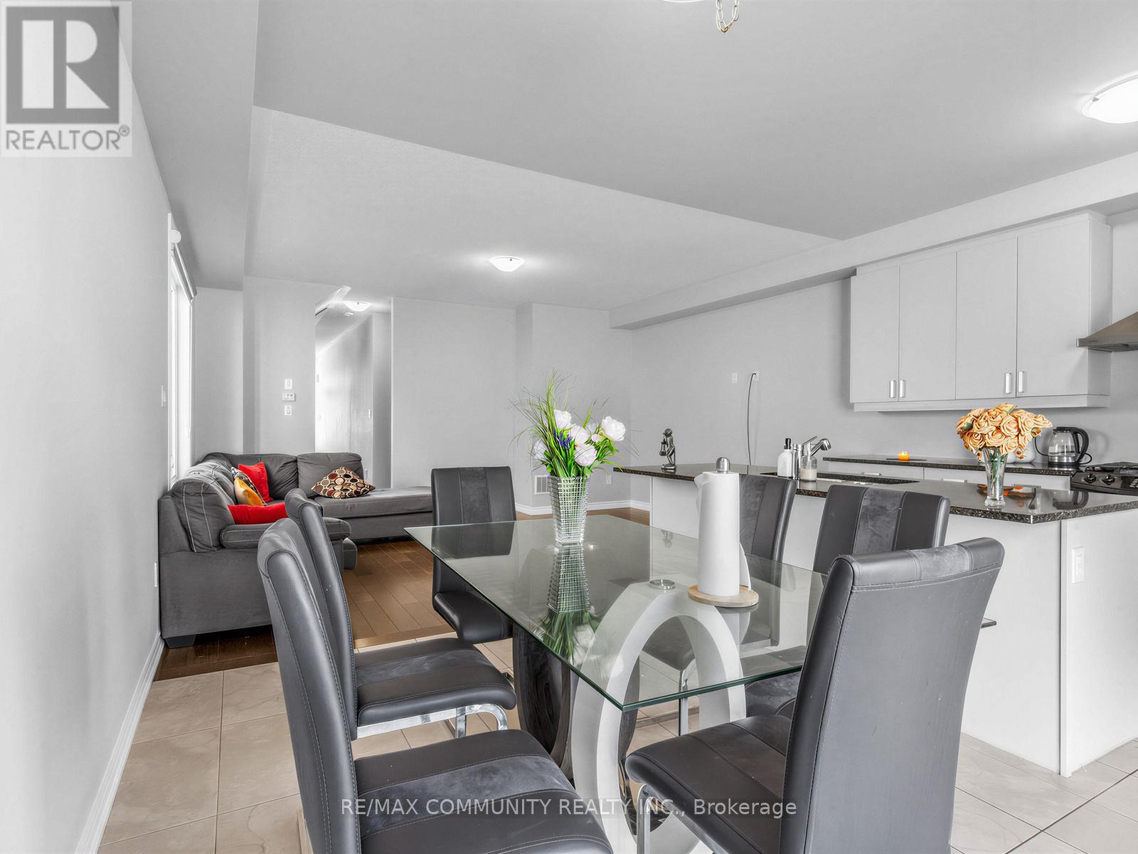 62 Littlewood Drive, Whitby, Ontario  L1P 0H4 - Photo 17 - E13047646