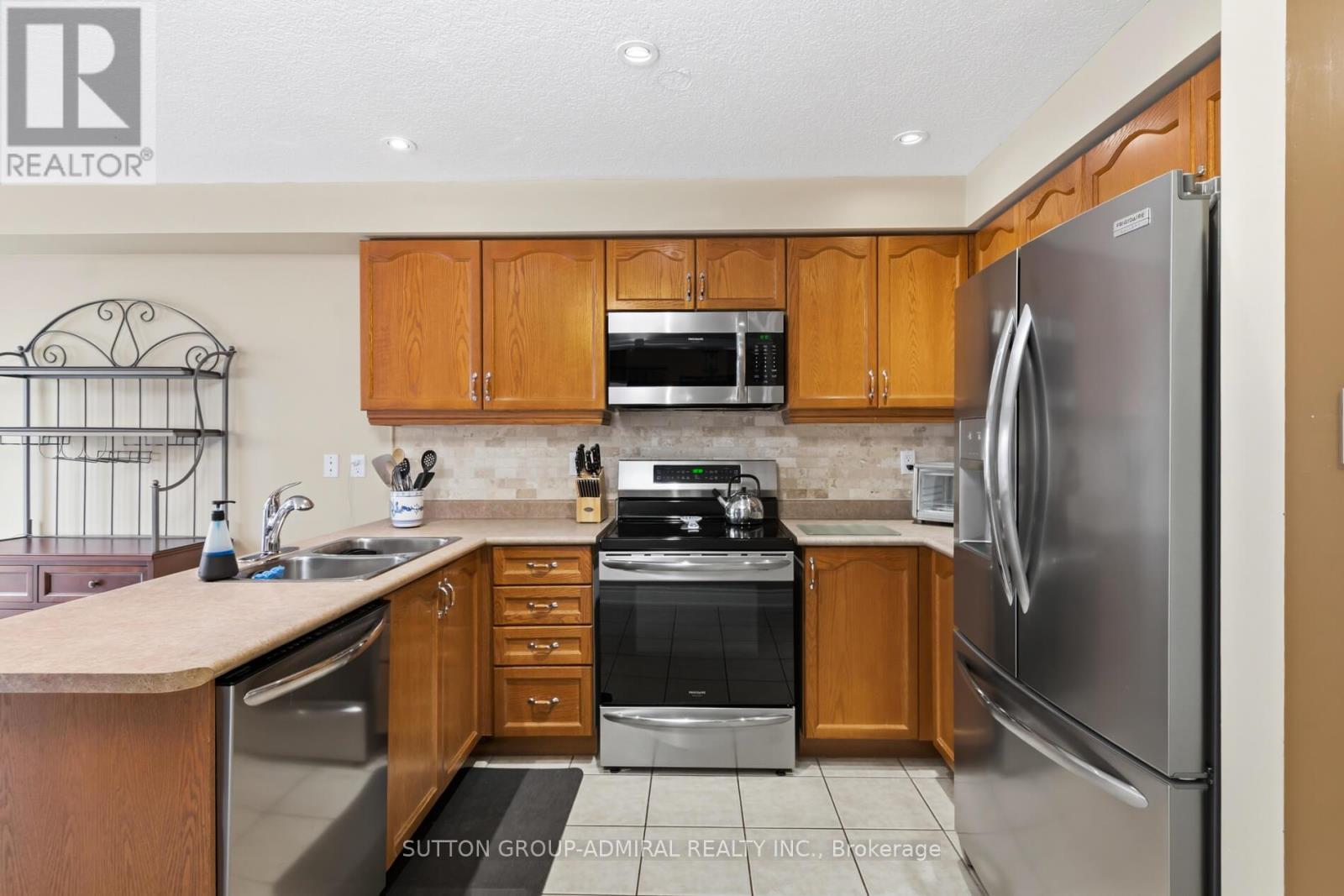 60 Goyo Gate, Vaughan, Ontario  L6A 3T4 - Photo 10 - N13077066