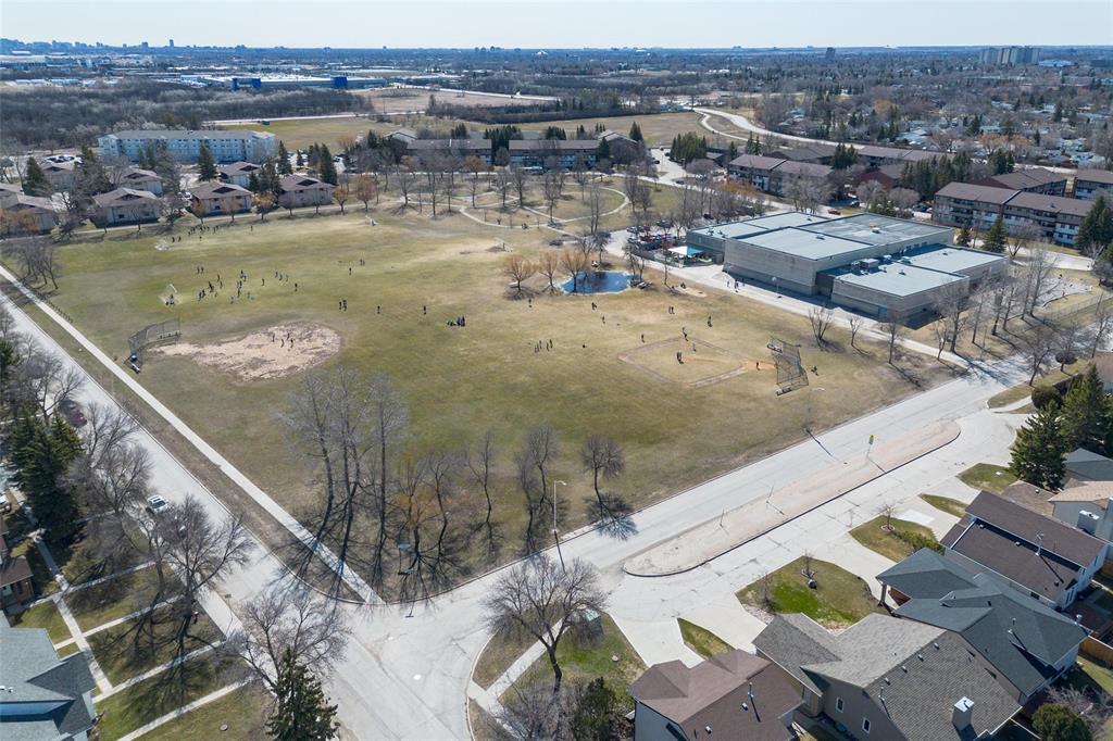 2 40 Quail Ridge Road, Winnipeg, Manitoba  R2Y 2K2 - Photo 41 - 202608966