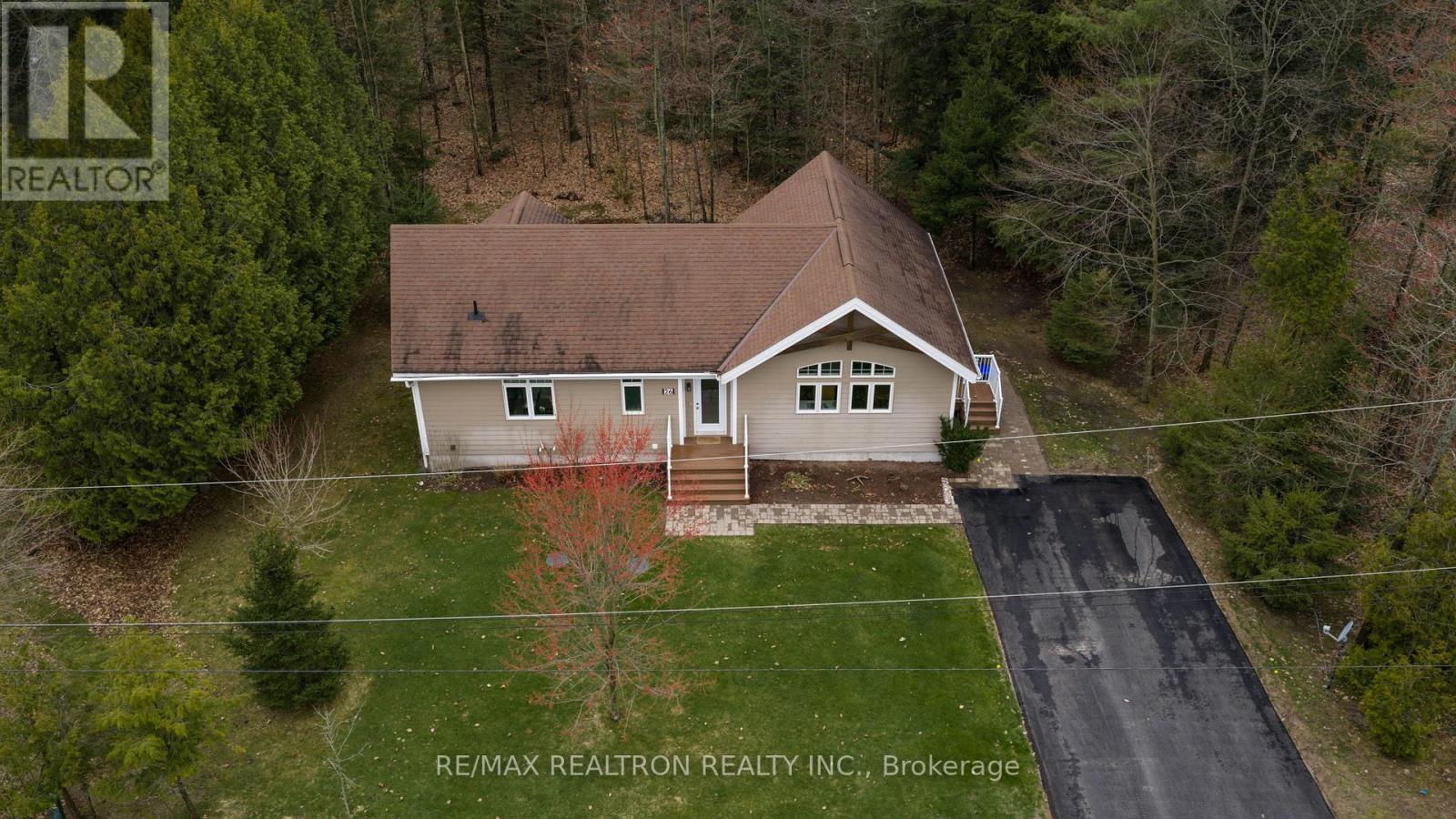26 Old Trail Road, Tiny, Ontario  L0L 2T0 - Photo 43 - S13077046