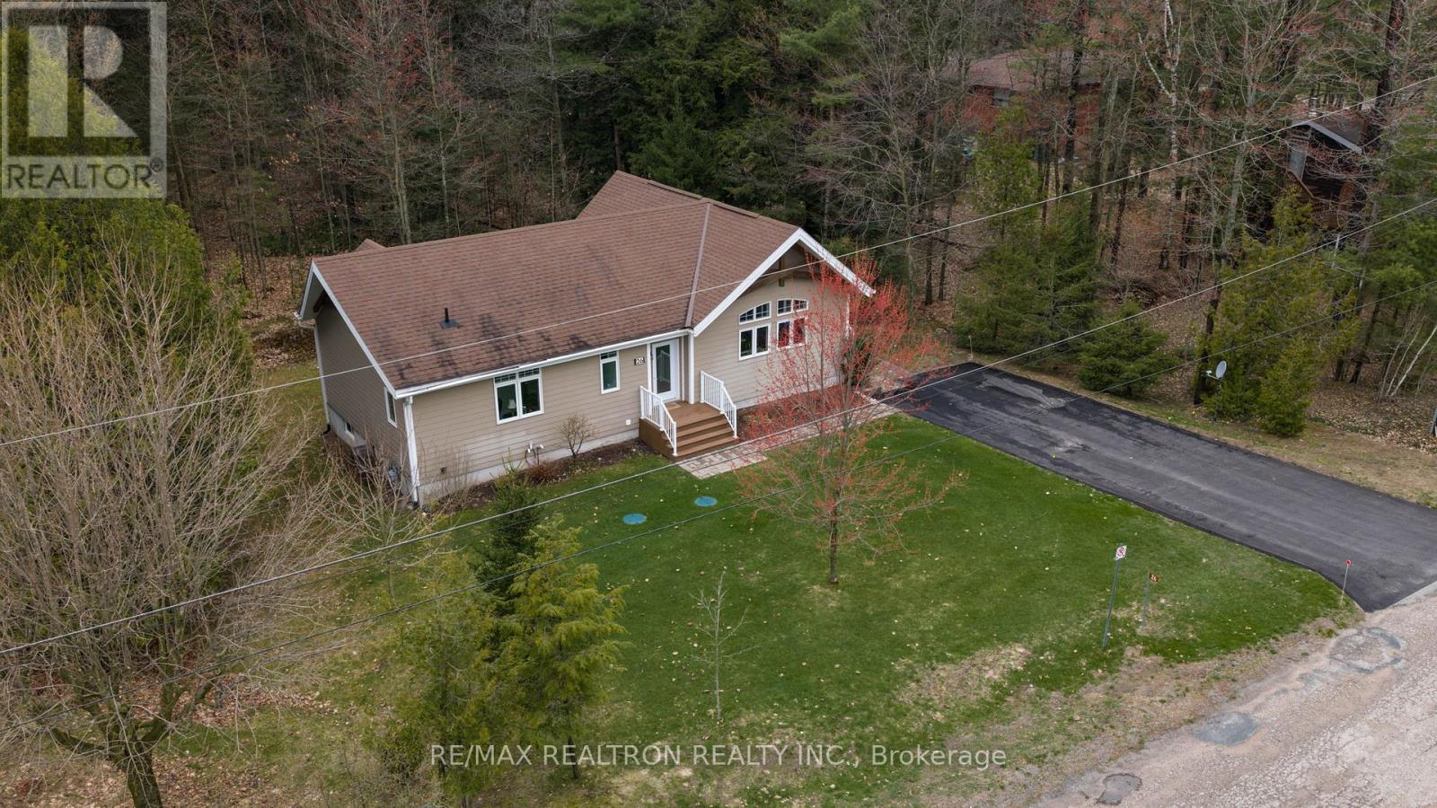 26 Old Trail Road, Tiny, Ontario  L0L 2T0 - Photo 44 - S13077046