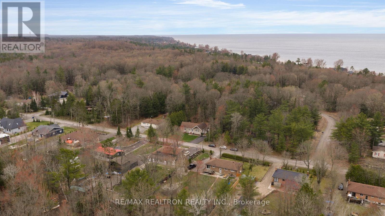 26 Old Trail Road, Tiny, Ontario  L0L 2T0 - Photo 47 - S13077046