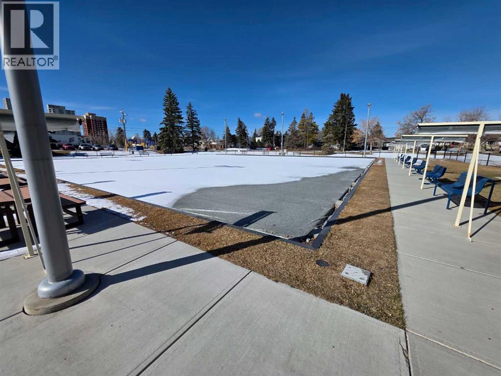 201, 512 Cedar Crescent SW, Calgary, Alberta  T3C 2Y8 - Photo 39 - A2304899