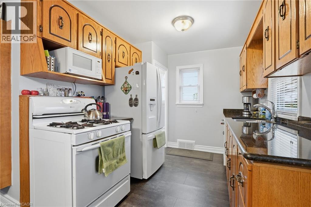 44 Lake Avenue N, Hamilton, Ontario  L8E 1L3 - Photo 10 - 40824730
