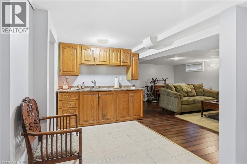 44 Lake Avenue N, Hamilton, Ontario  L8E 1L3 - Photo 25 - 40824730