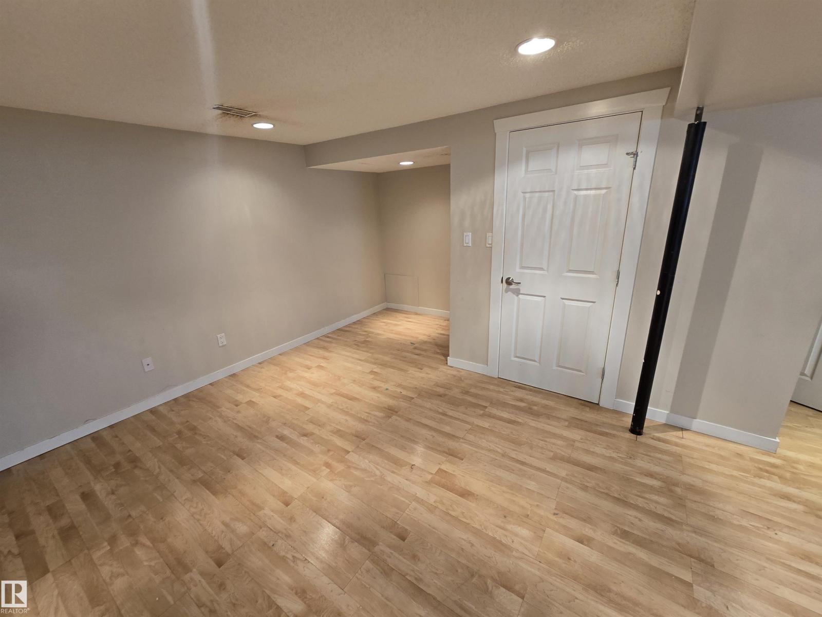 Unknown Address, ,     - Photo 17 - E4485564
